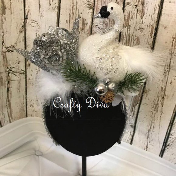 Christmas White Swan Headband, White Christmas Headpiece, Princess Tiara - Picture 15 of 16